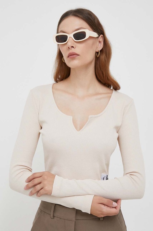 Calvin Klein Jeans hosszú ujjú V-nyakú bézs J20J222025