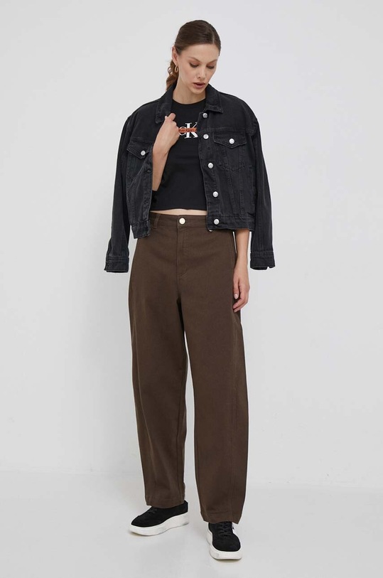 Bavlnené tričko s dlhým rukávom Calvin Klein Jeans J20J222717 čierna AW23