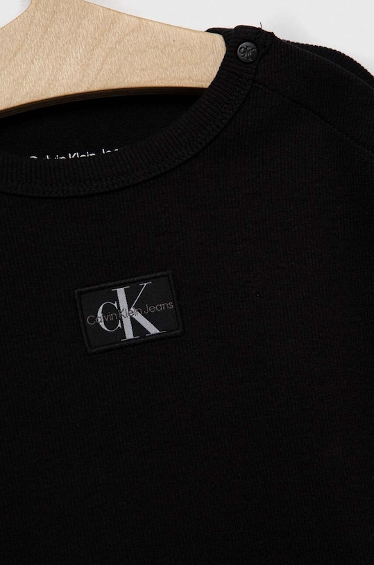 Chłopiec Calvin Klein Jeans longsleeve dziecięcy IN0IN00083.9BYX czarny