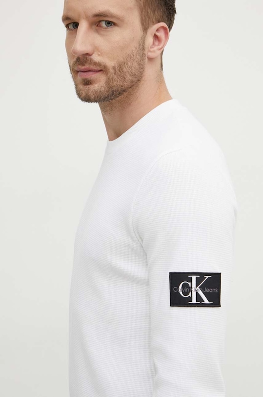 Βαμβακερή μπλούζα Calvin Klein Jeans χωρίς κουκούλα μπεζ J30J323485