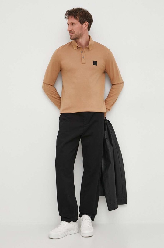 BOSS longsleeve bawełniany 50485162 beżowy AW23