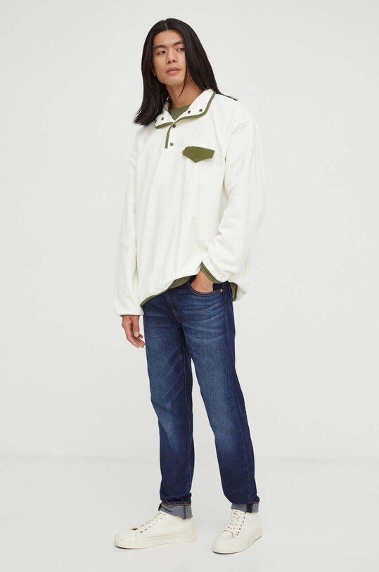 Bavlnené tričko s dlhým rukávom Levi's 72848.0022 zelená AW23