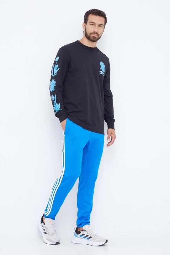 Хлопковый лонгслив adidas Originals IL5180 чёрный AW23