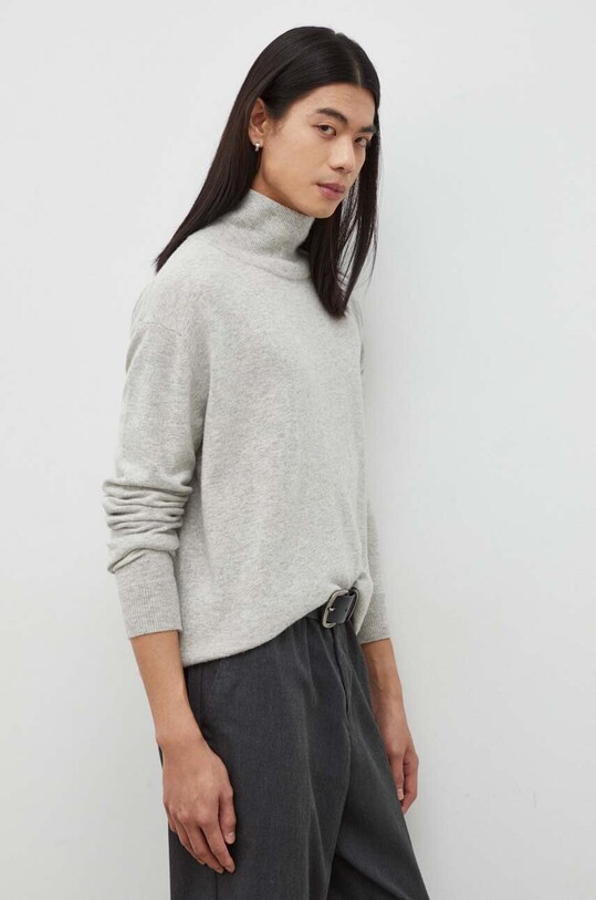 Шерстяной свитер American Vintage MVOX18CH23 серый AW23