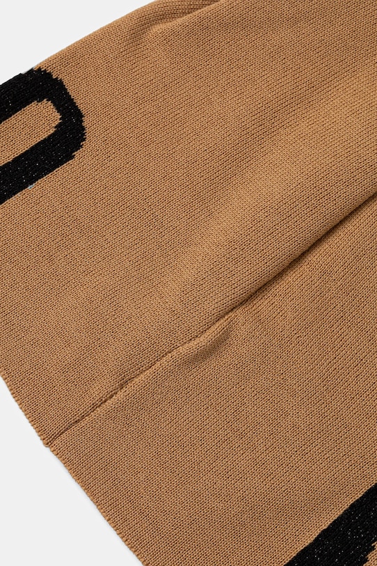 Kapa z volno Moschino M2997.65165 bež AW25