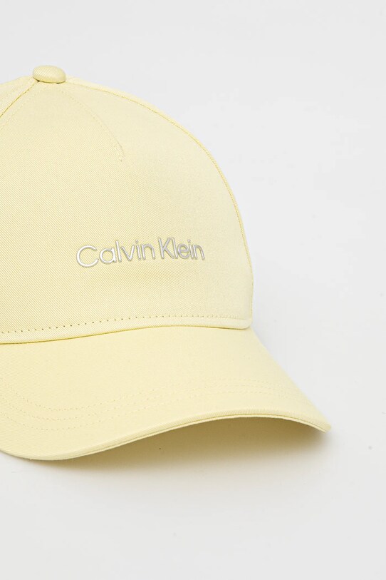 Βαμβακερό καπέλο του μπέιζμπολ Calvin Klein K60K610525 κίτρινο SS25