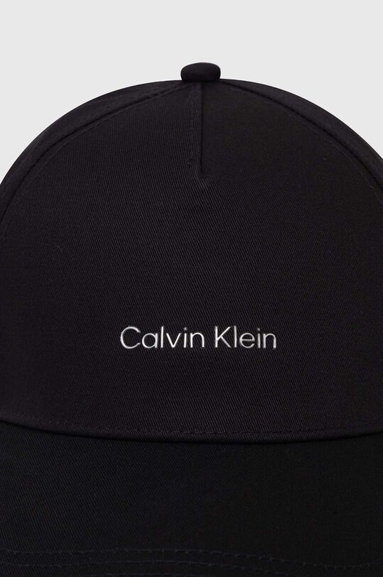 Akcesoria Calvin Klein czapka z daszkiem bawełniana K60K610525 czarny