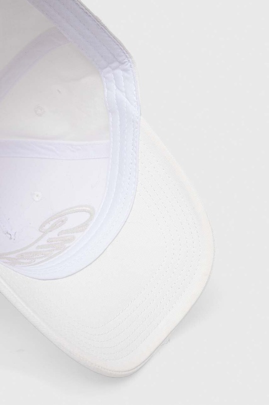 Дънкова шапка с козирка Guess EBE бял W4RZ03.D5A30