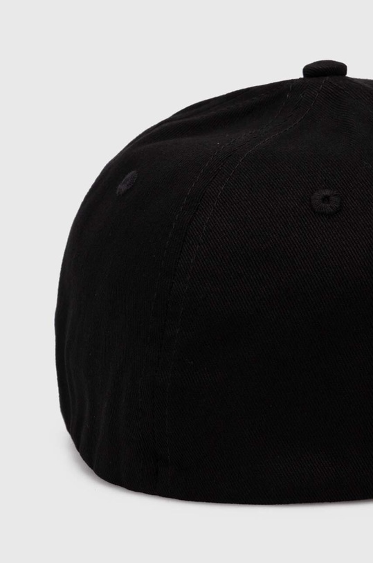 Guess czapka z daszkiem bawełniana AM9292.COT01 czarny AW23