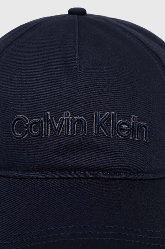 Doplnky Bavlnená šiltovka Calvin Klein K50K510656 tmavomodrá
