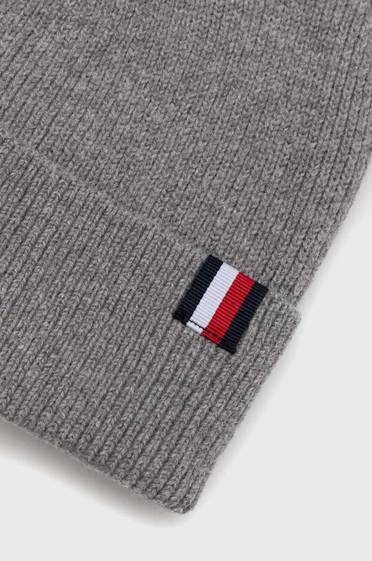 Σκουφί από μείγμα μαλλιού Tommy Hilfiger AM0AM11483 γκρί AW23