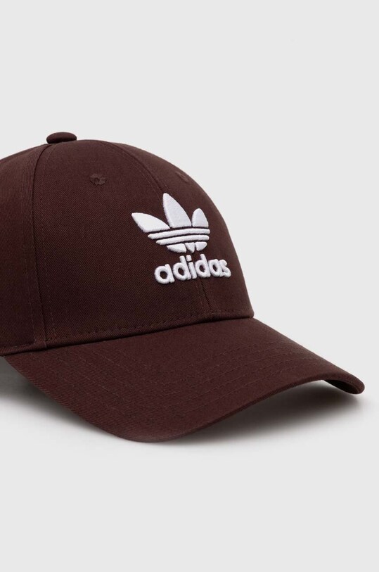 adidas Originals czapka z daszkiem bawełniana brązowy IL4846