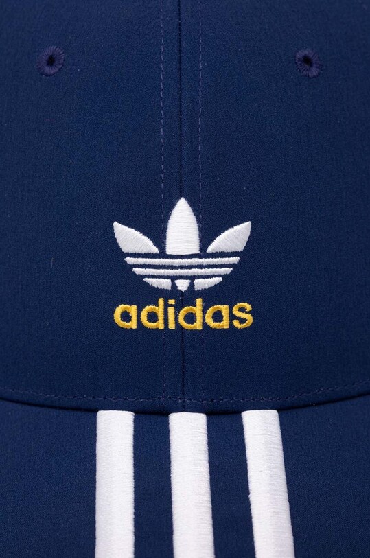 adidas Originals czapka z daszkiem IL4881 niebieski AW23