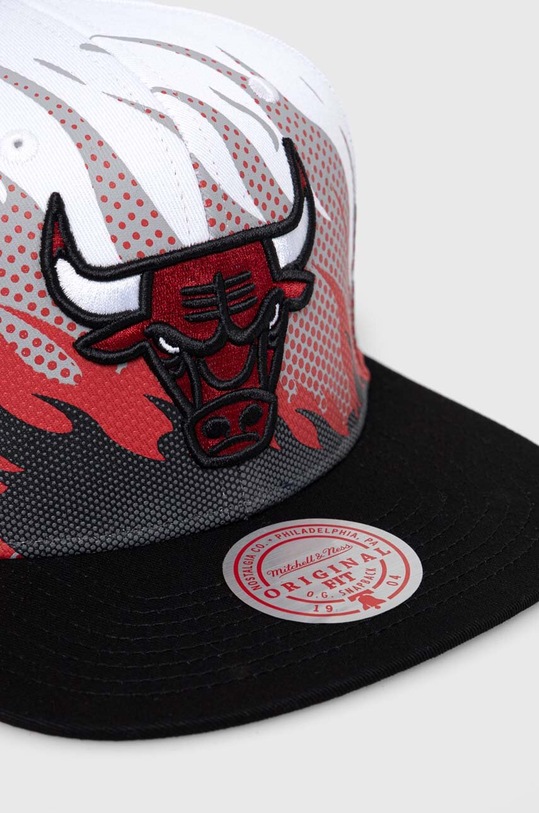 Accesorii Mitchell&Ness șapcă de baseball din bumbac CHICAGO BULLS HHSS6001.CBUYYPPPWHI alb