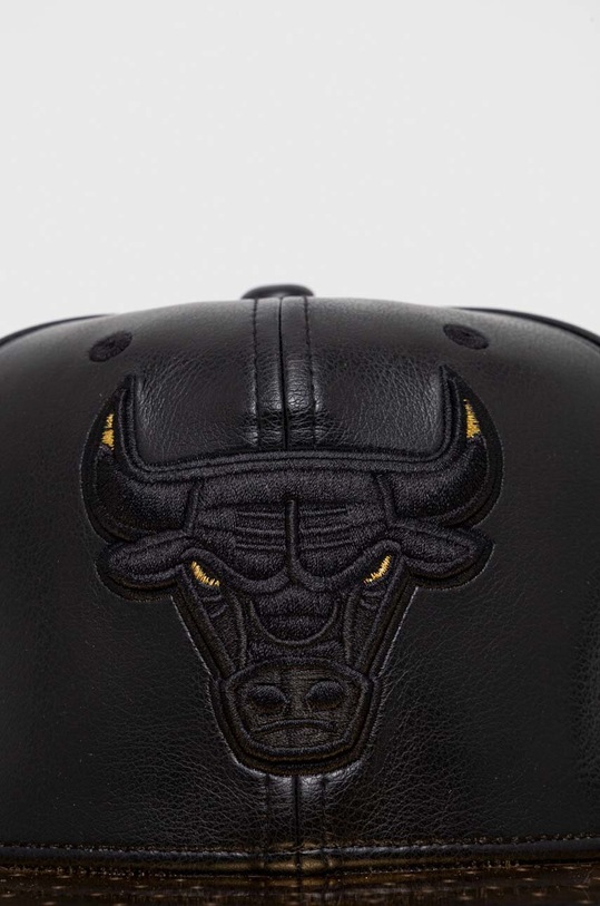 Mitchell&Ness czapka z daszkiem 6HSSMM19229.CBUBKGD złoty AW23