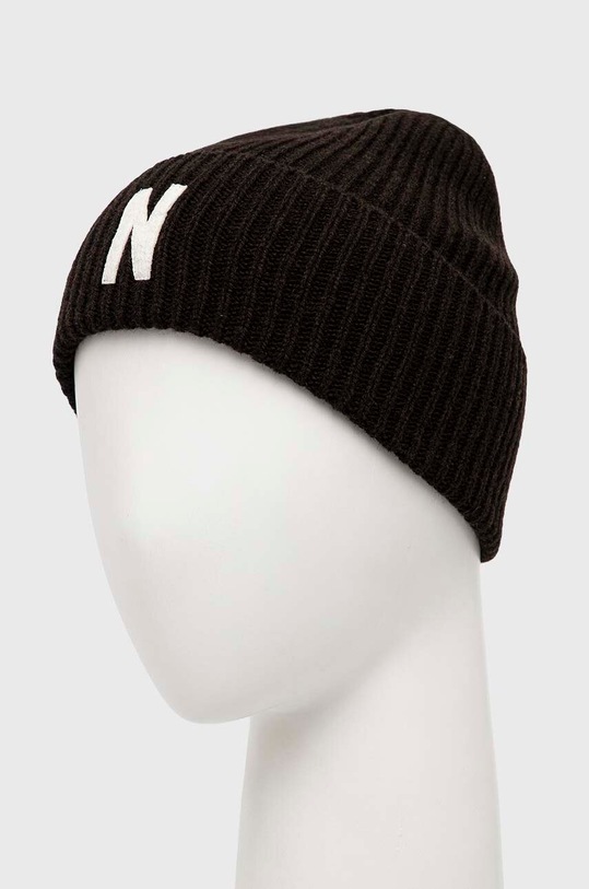 Čepice Norse Projects Merino Lambswool Rib N Logo Beanie N95.0953.1037 hnědá AW23