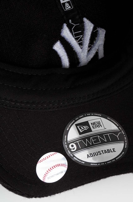 Kapa sa šiltom s dodatkom vune New Era crna 60292734