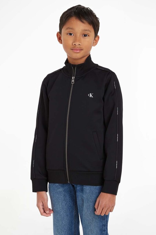 Otroška trenirka Calvin Klein Jeans Z elastanom črna IB0IB01690.9BYX