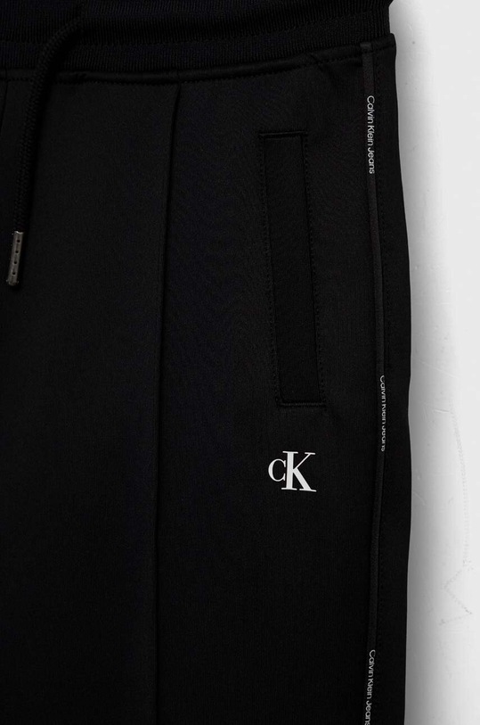 Calvin Klein Jeans dres dziecięcy IB0IB01690.9BYX czarny