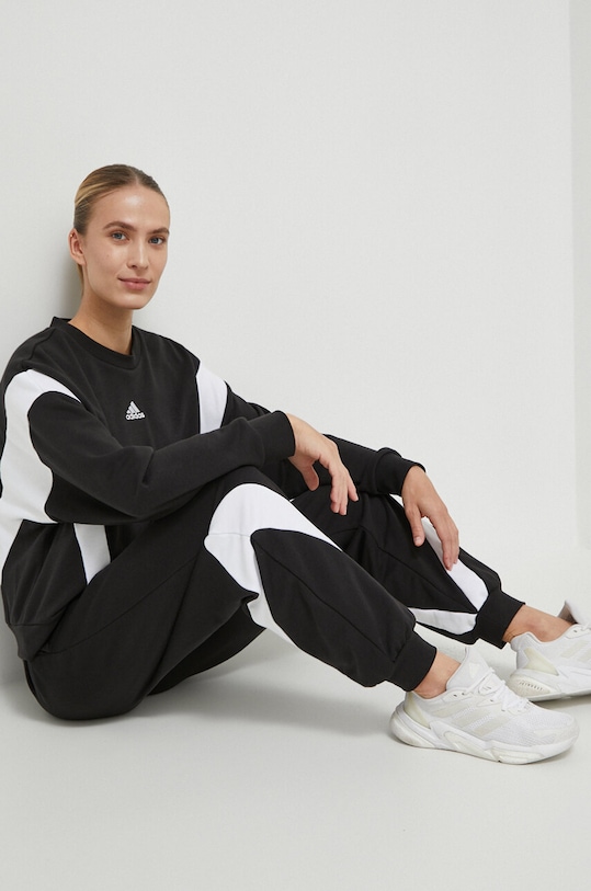 adidas melegítő szett mintás fekete IA3152