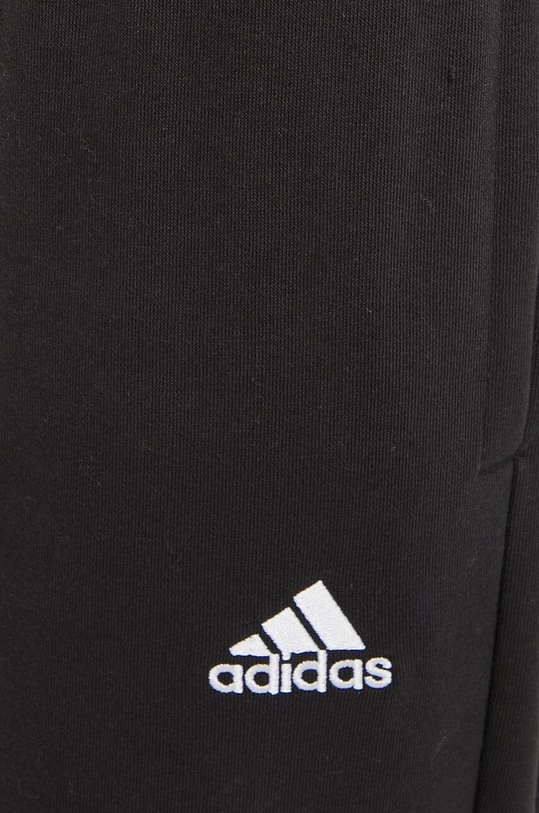 Спортивный костюм adidas IA3152