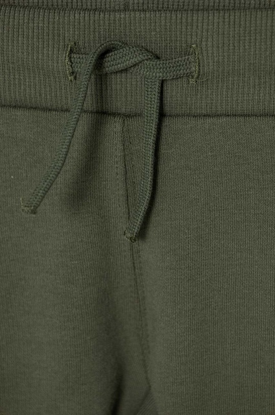 Kojenecká tepláková souprava Calvin Klein Jeans zelená IN0IN00137.9BYX