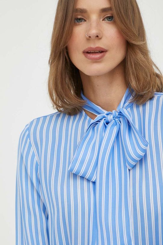 Košeľa s prímesou hodvábu MICHAEL Michael Kors relaxed modrá MF340I8AR3