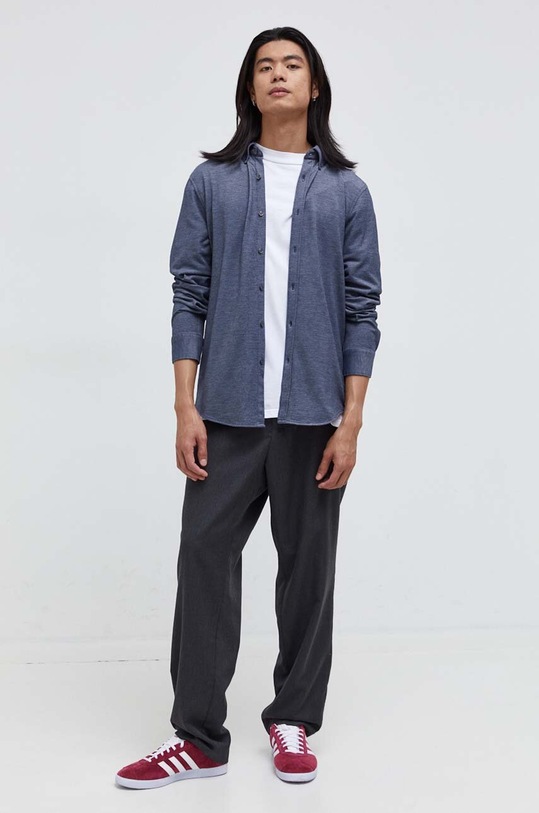Košile Abercrombie & Fitch KI125.3133.200 námořnická modř AW23