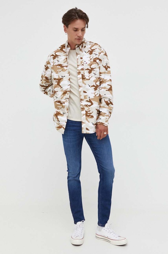 Tommy Jeans koszula bawełniana DM0DM17271 brązowy AW23