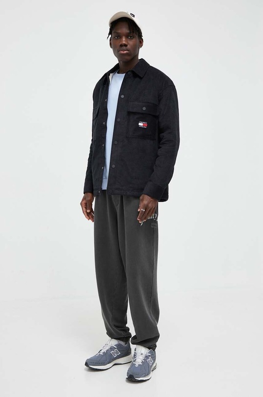 Tommy Jeans giacca in velluto a coste DM0DM17239 nero AW23