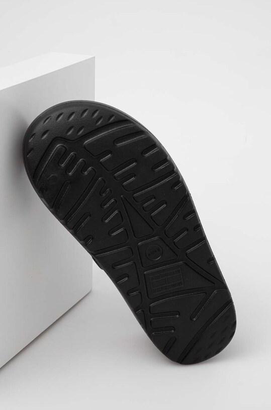 Παντόφλες Tommy Jeans TJM ARCHIVE SLIDE μαύρο EM0EM01361