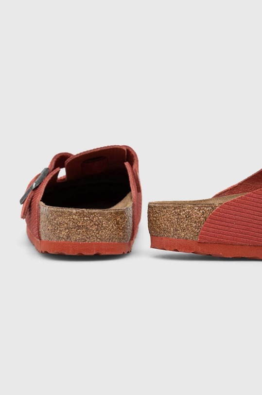 Παπούτσια Παντόφλες σουέτ Birkenstock Boston Corduroy 1025645 κόκκινο