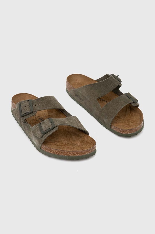 Birkenstock klapki zamszowe Arizona 1025657 zielony AW25