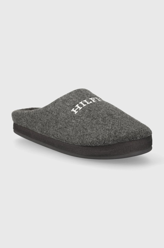 Obuwie Tommy Hilfiger kapcie HILFIGER WARM FELT HOMESLIPPER FM0FM04768 szary