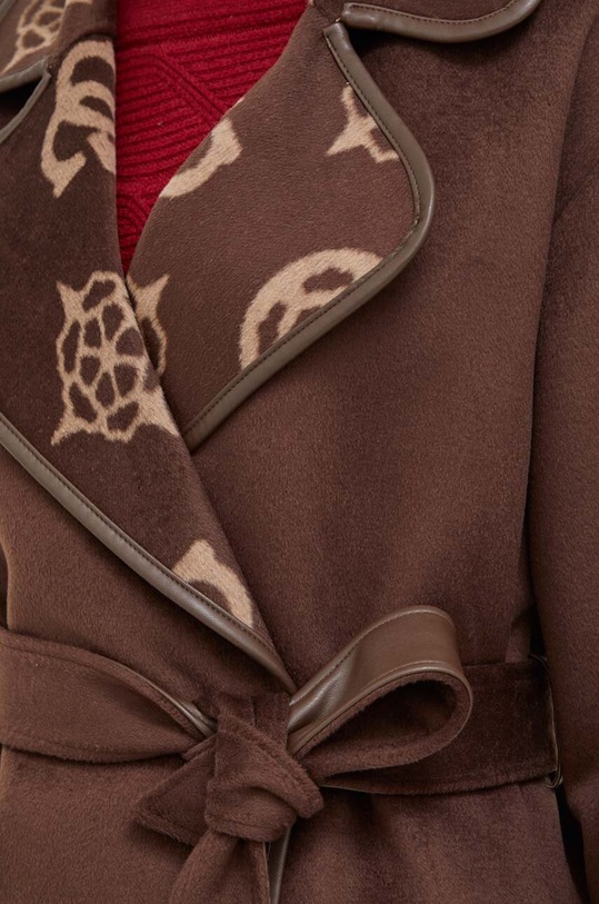 Guess cappotto W3BL18.WFQT0 marrone