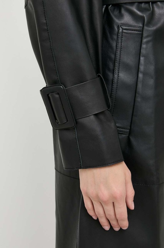 Luisa Spagnoli cappotto in pelle 540233 nero