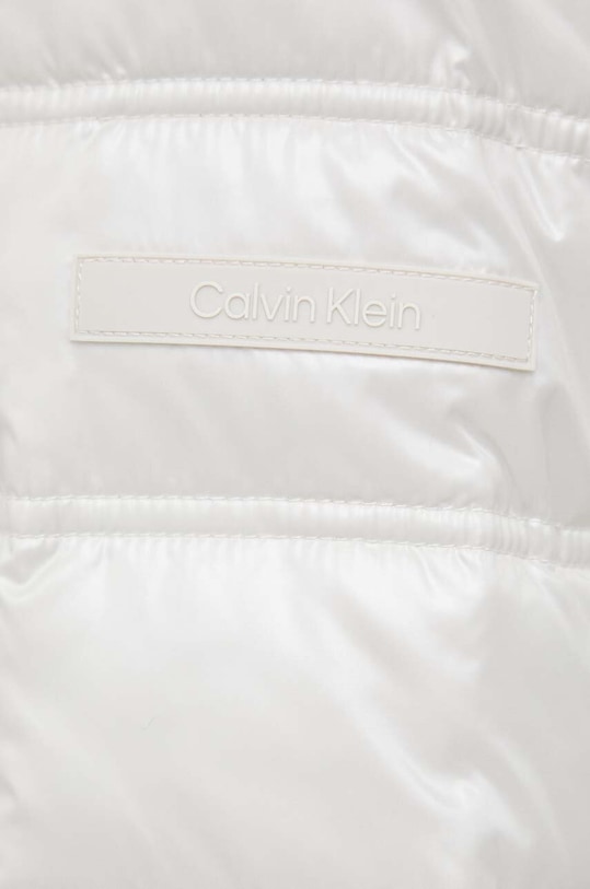 Яке Calvin Klein K20K206730 бежов