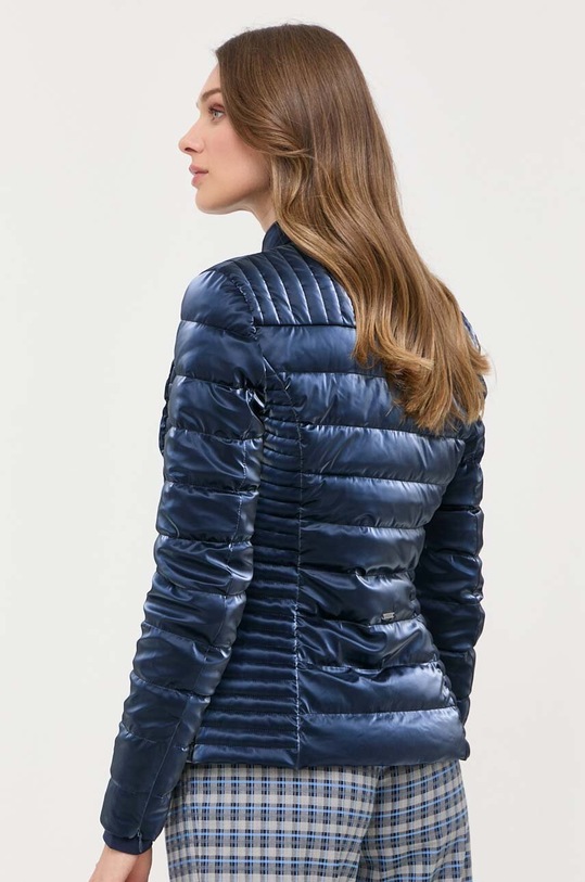 Abbigliamento Guess giacca W3YL14.WFJ10 blu navy