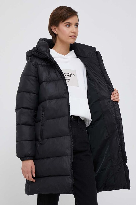 Куртка Calvin Klein Jeans J20J221371