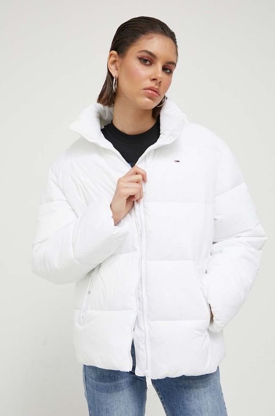 Bunda Tommy Jeans zateplené biela DW0DW15963