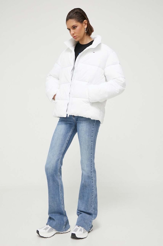 Bunda Tommy Jeans DW0DW15963 biela AW23