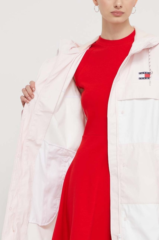 Tommy Jeans rövid kabát DW0DW15948