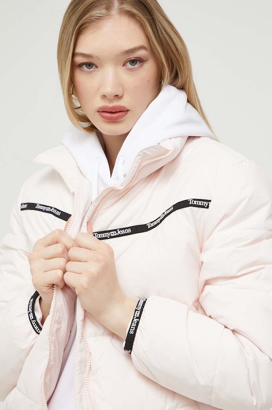 Куртка Tommy Jeans с утеплением розовый DW0DW16100