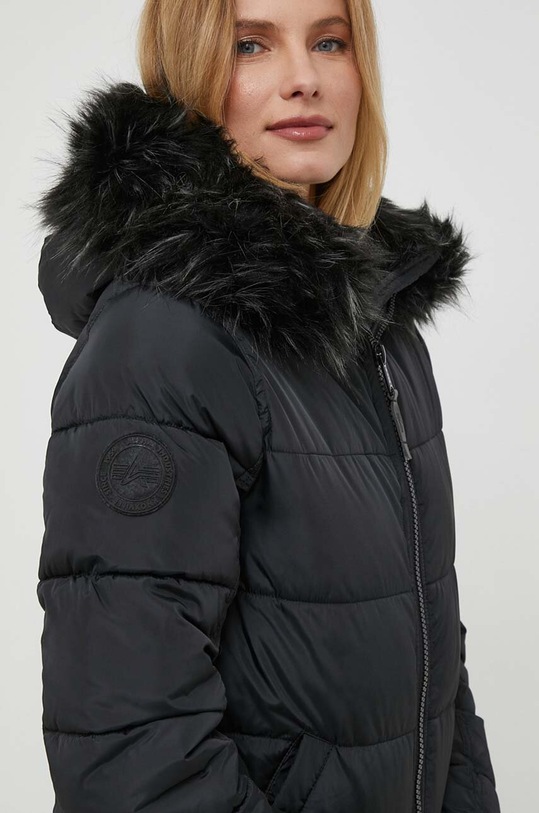 Bunda Alpha Industries Hooded Puffer Wmn 108004.03 černá