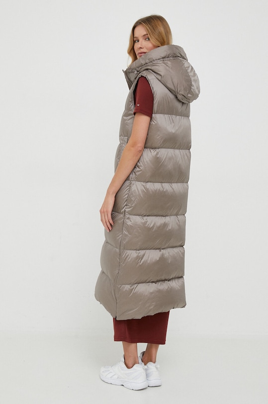 Péřová vesta Bomboogie VW7149TDLC3 hnědá ZW23