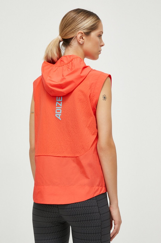 Odzież adidas Performance bezrękawnik sportowy Adizero IM2135 czerwony