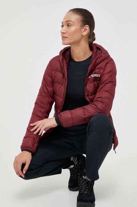 adidas TERREX sportos pehelydzseki Multi IP6035 burgundia AW23