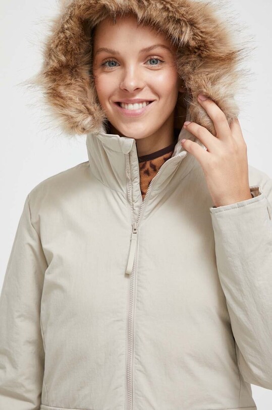 Куртка adidas бежевый HZ5734