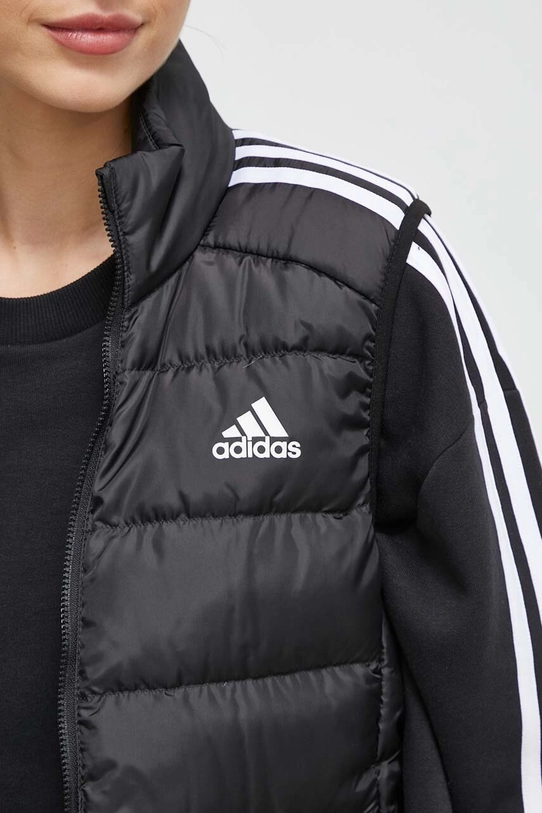 Пуховая безрукавка adidas HZ8484 чёрный