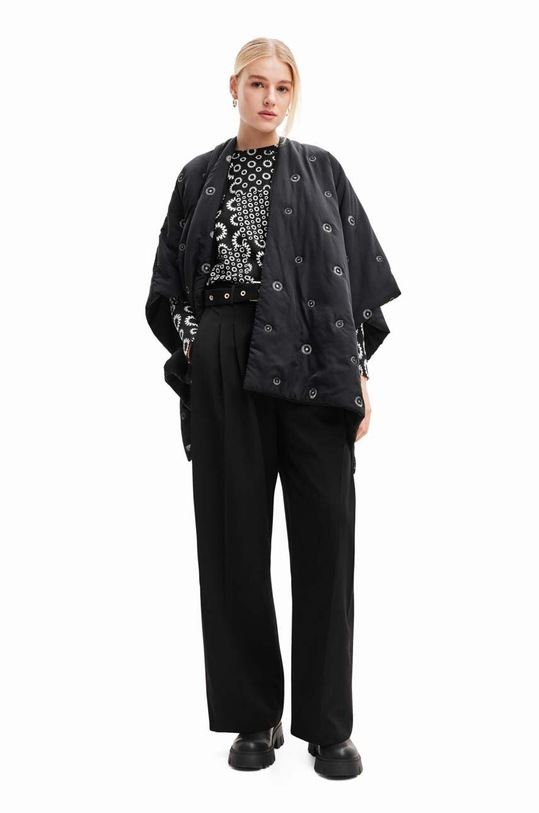 Desigual poncho bez kaptura czarny 23WAIA26